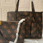 Gaess Woman Printed Tote Bag